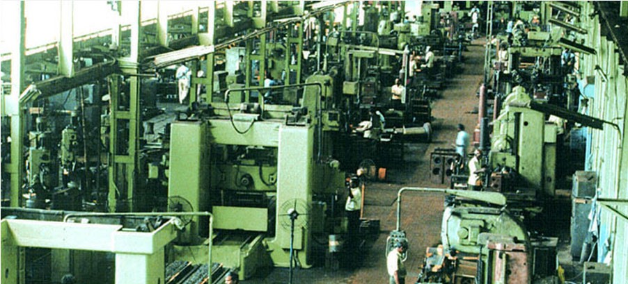 1961  |  Manufacturing division started in Udhna (Surat)